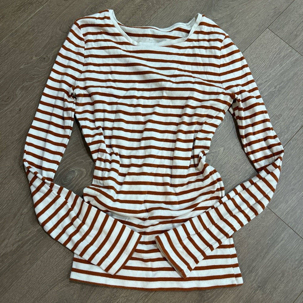 A New Day Fitted Asymmetrical White and Brown Long Sleeve Tee
